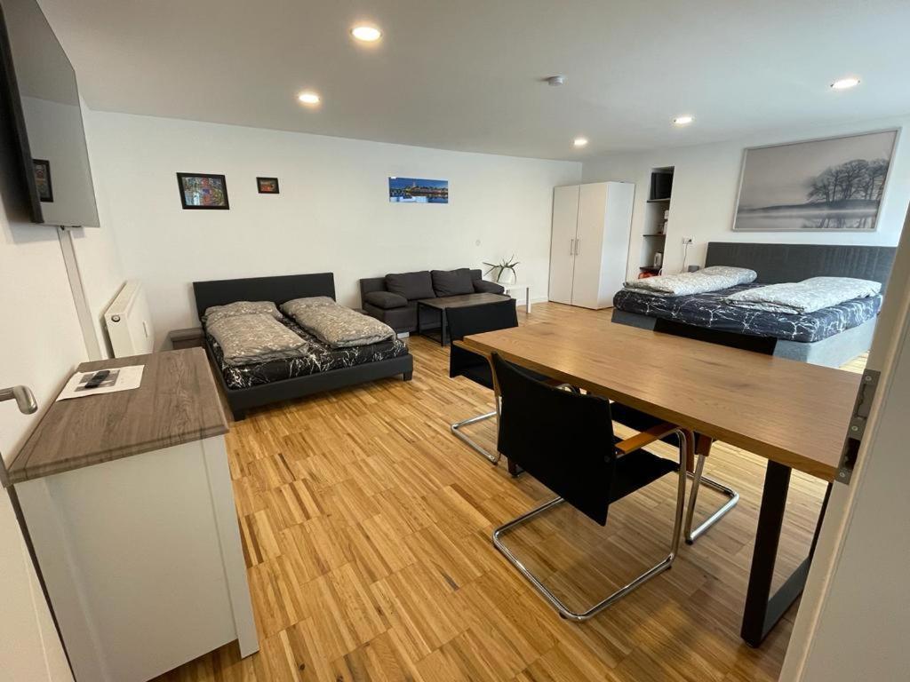 Bungalow Mit Terrasse レーゲンスブルク エクステリア 写真